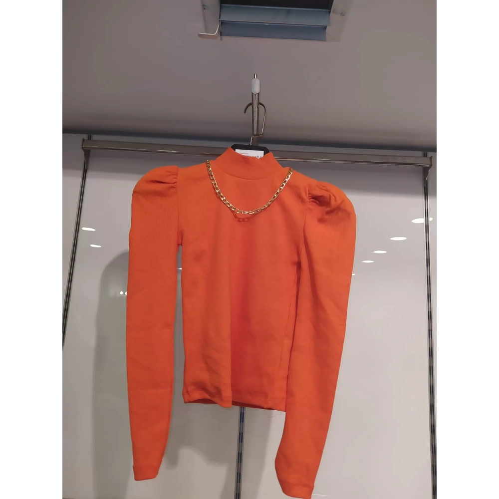 Kadın Zincir Aksesuarlı Turuncu Triko Kazak