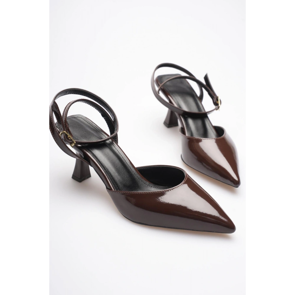 Acı Kahve Rugan Topuklu Ayakkabı TR03MS02E