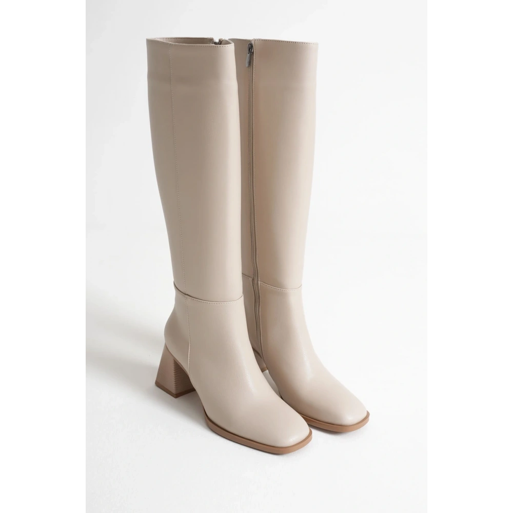 Arden Kadın Bej Kışlık Çizme