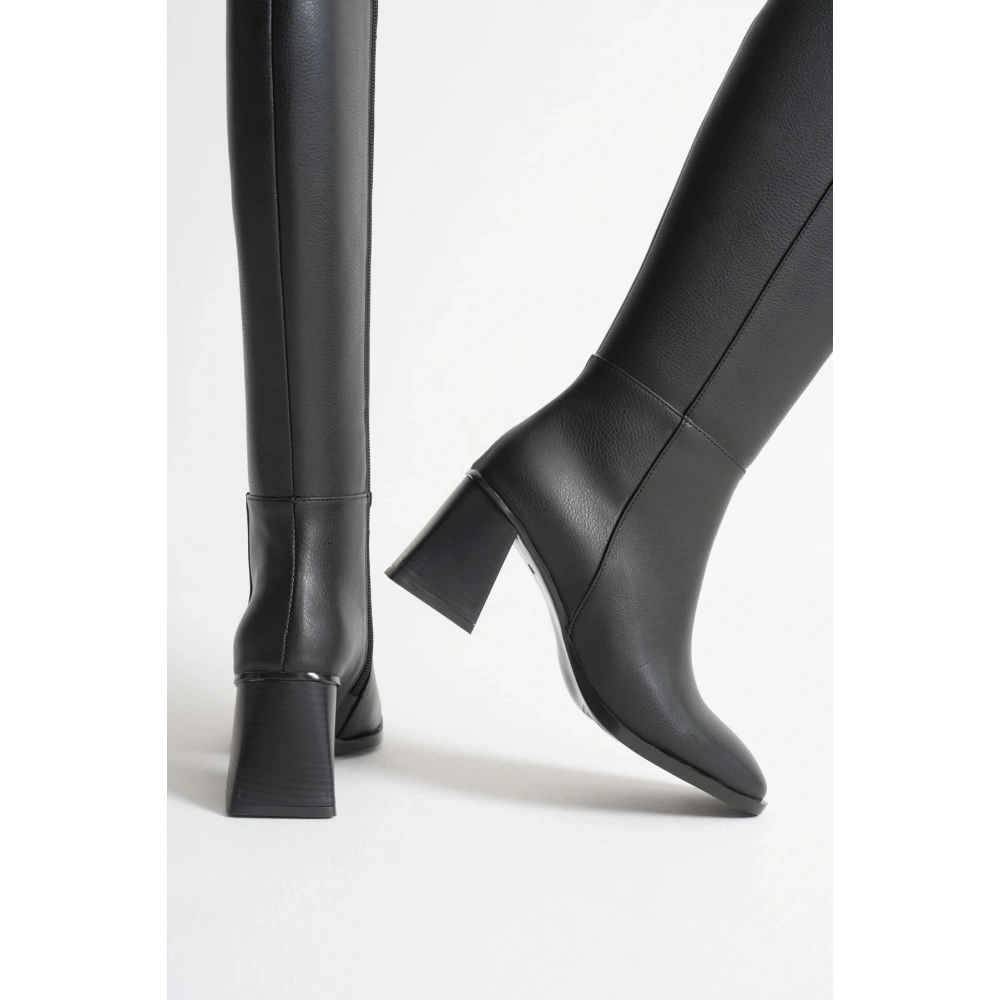 Kadın Siyah Kışlık Çizme TR08MK20A