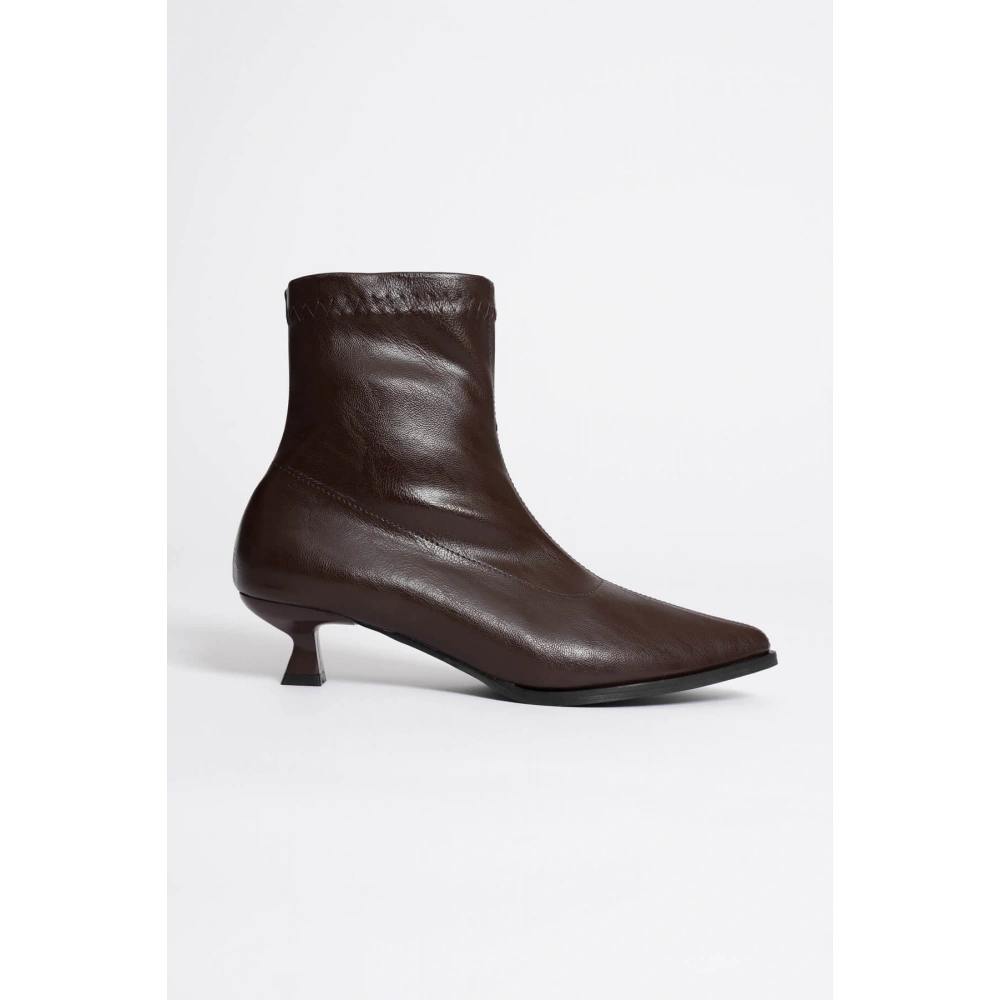 Kadın Acı Kahve Topuklu Bot TR23MK01B