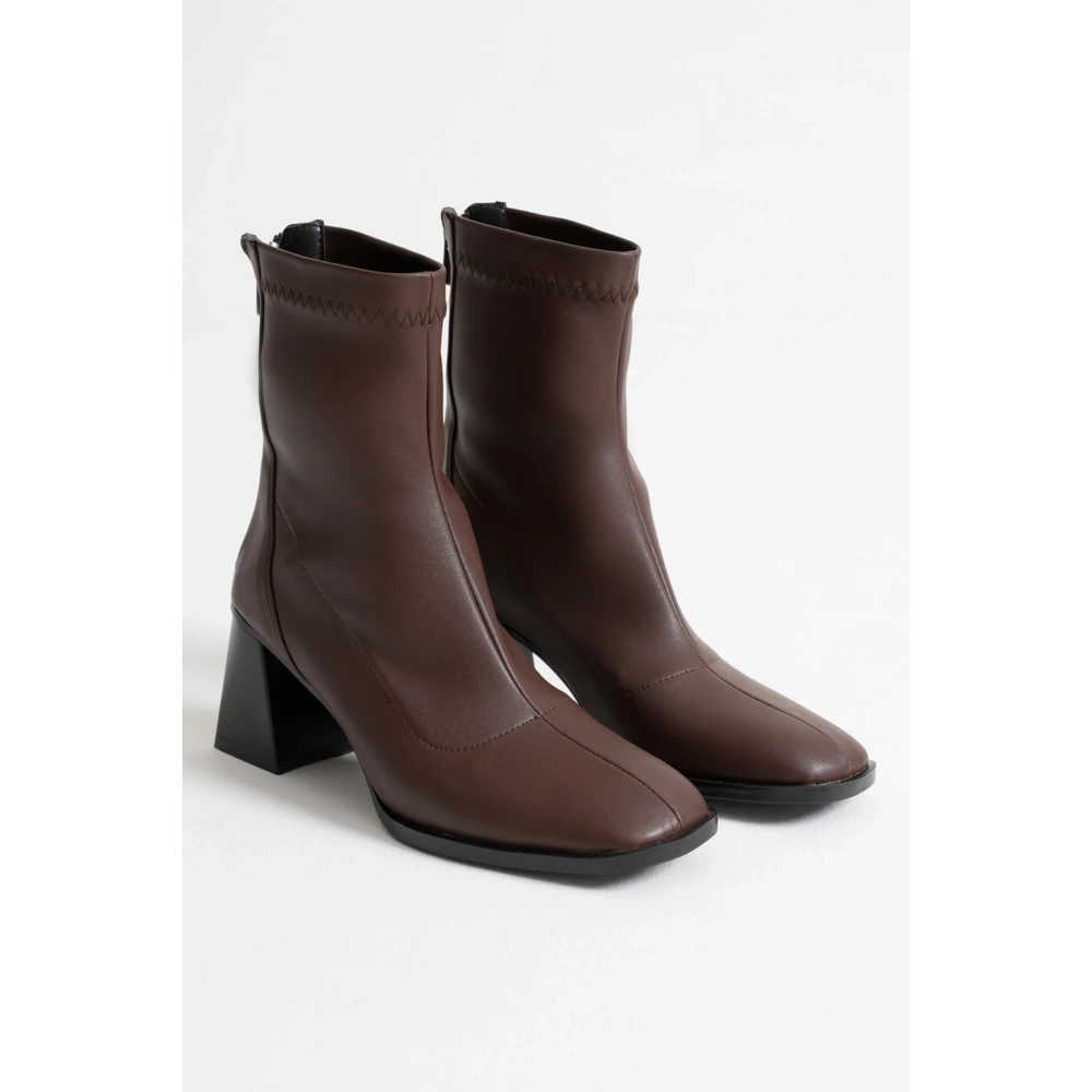 Arvena Acı Kahve Kalın Topuklu Streç Bot