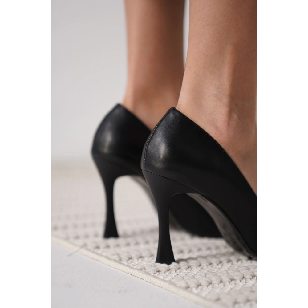 Mat Siyah Kadın Stiletto TR18MS03C