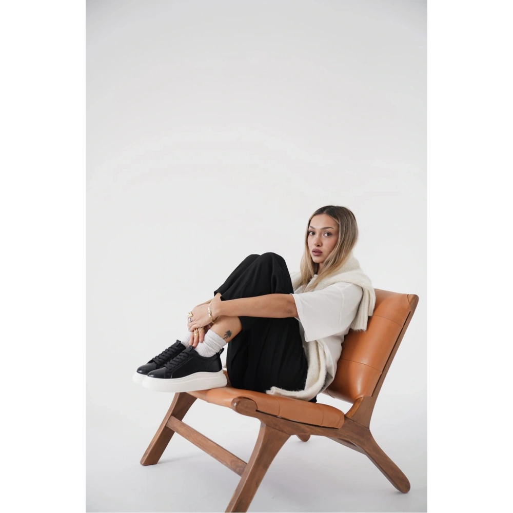 Kadın Siyah Sneaker TR01MS05A