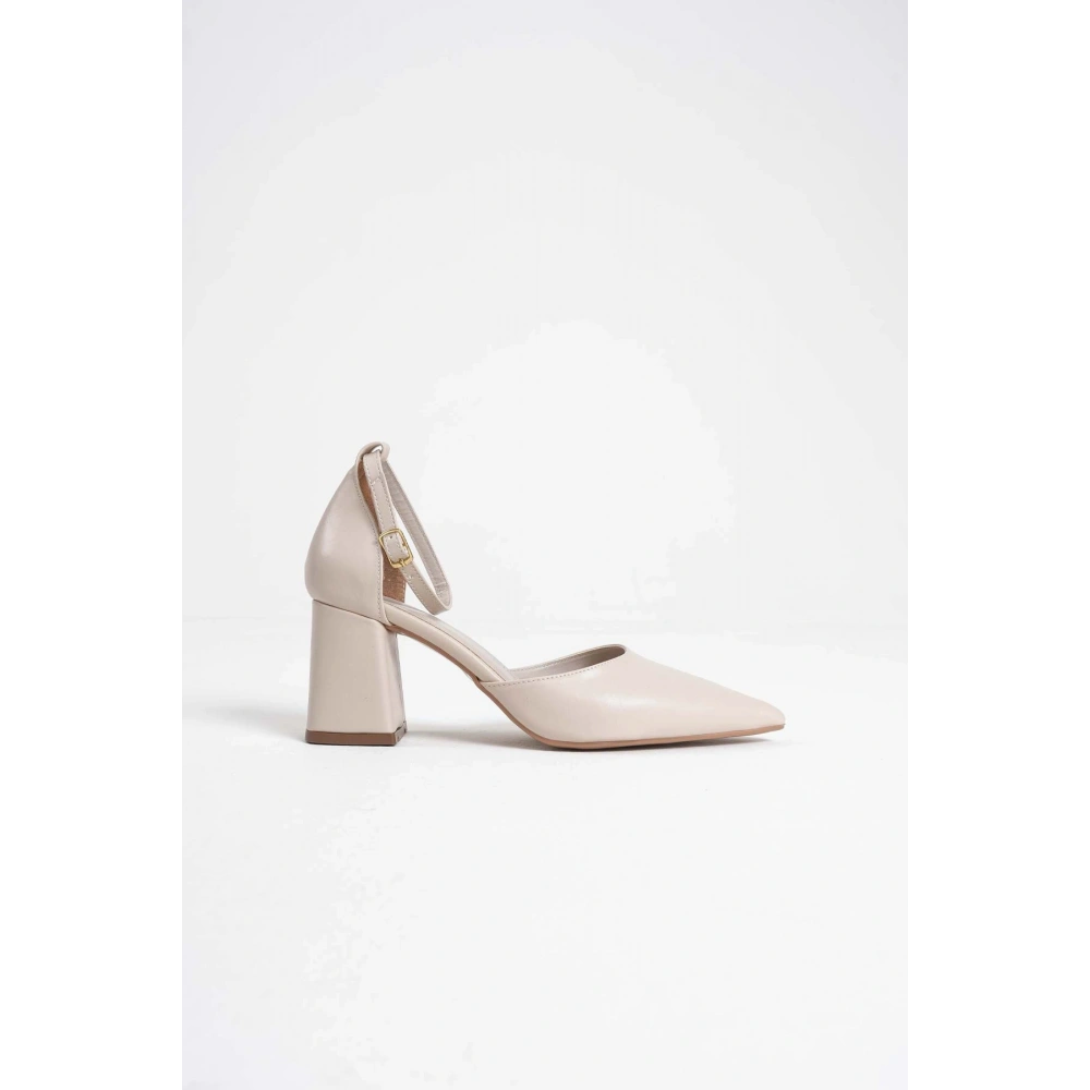 Bej Cilt Kadın Topuklu Ayakkabı TR08MS11G