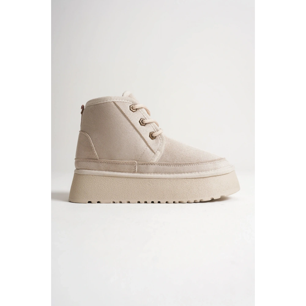 Elena Kadın Bej Kışlık İçi Kürklü Kalın Taban Bot