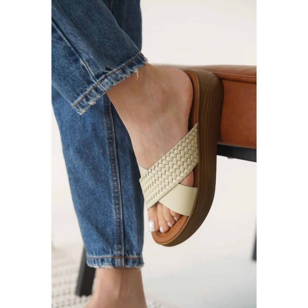 Bej Hakiki Deri Terlik TR31MY53H