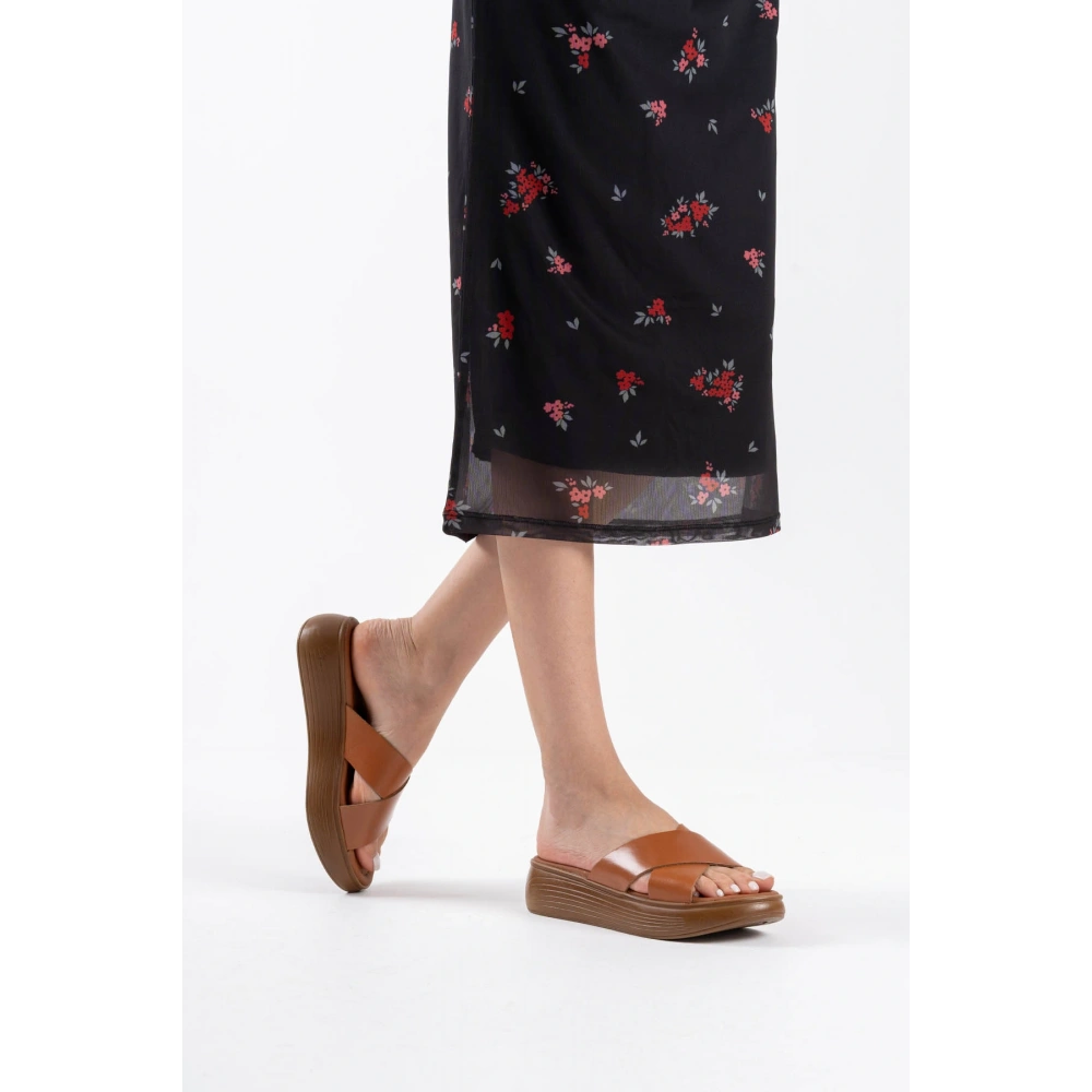 Taba Hakiki Deri Terlik TR31MY53E