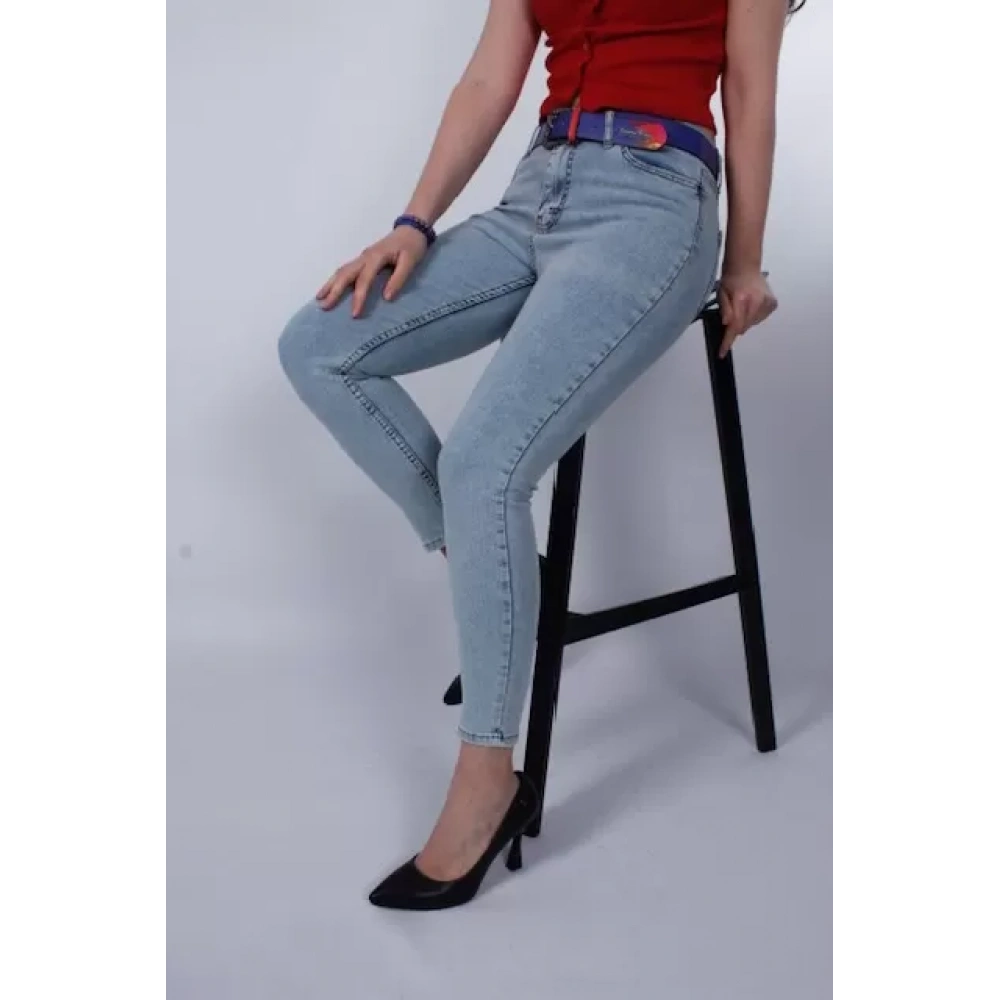 Kadın Açık Mavi Jean Pantolon