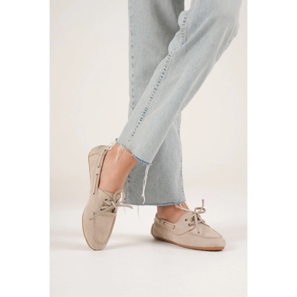 Kadın Bej Günlük Süet Ayakkabı TR27MS06B