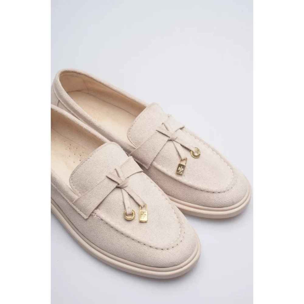 Kadın Bej Günlük Süet Ayakkabı TR27MS10B