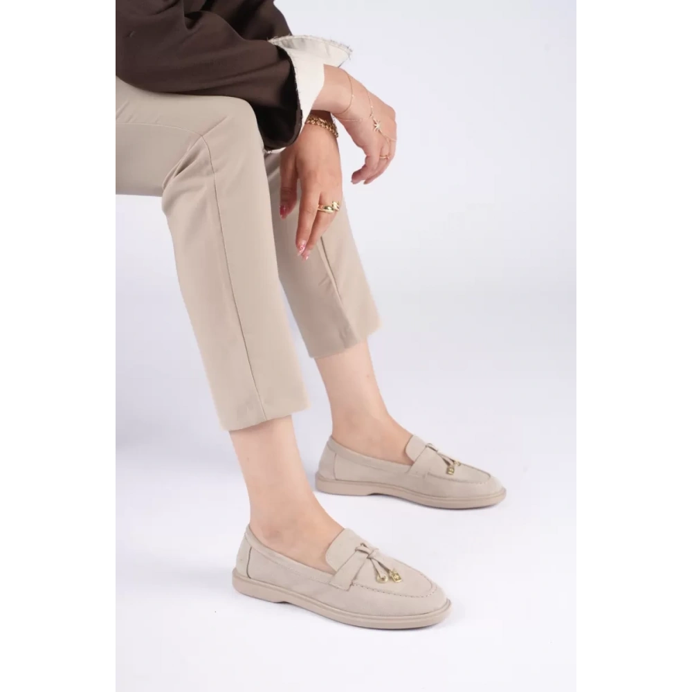 Kadın Bej Günlük Süet Ayakkabı TR27MS10B