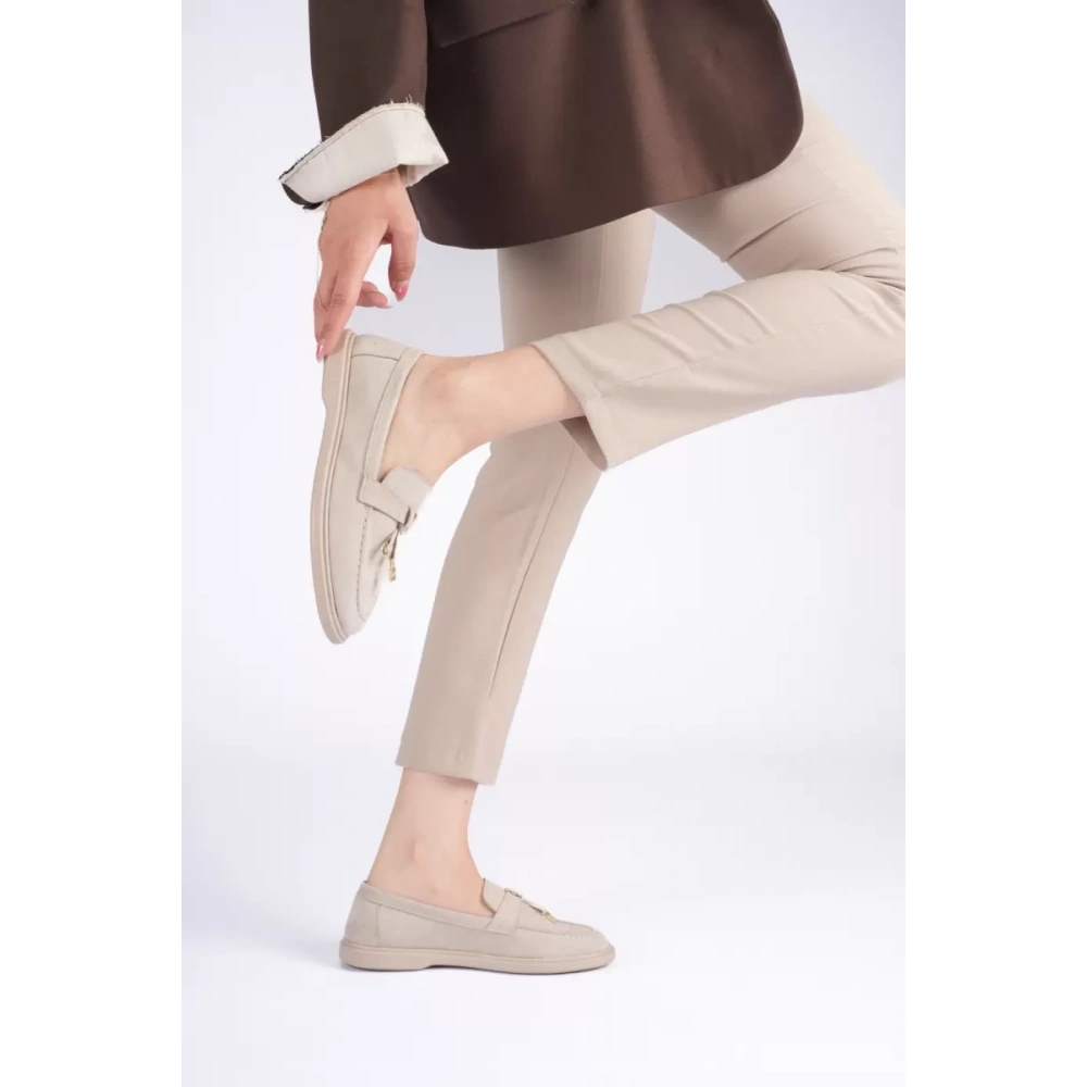 Kadın Bej Günlük Süet Ayakkabı TR27MS10B