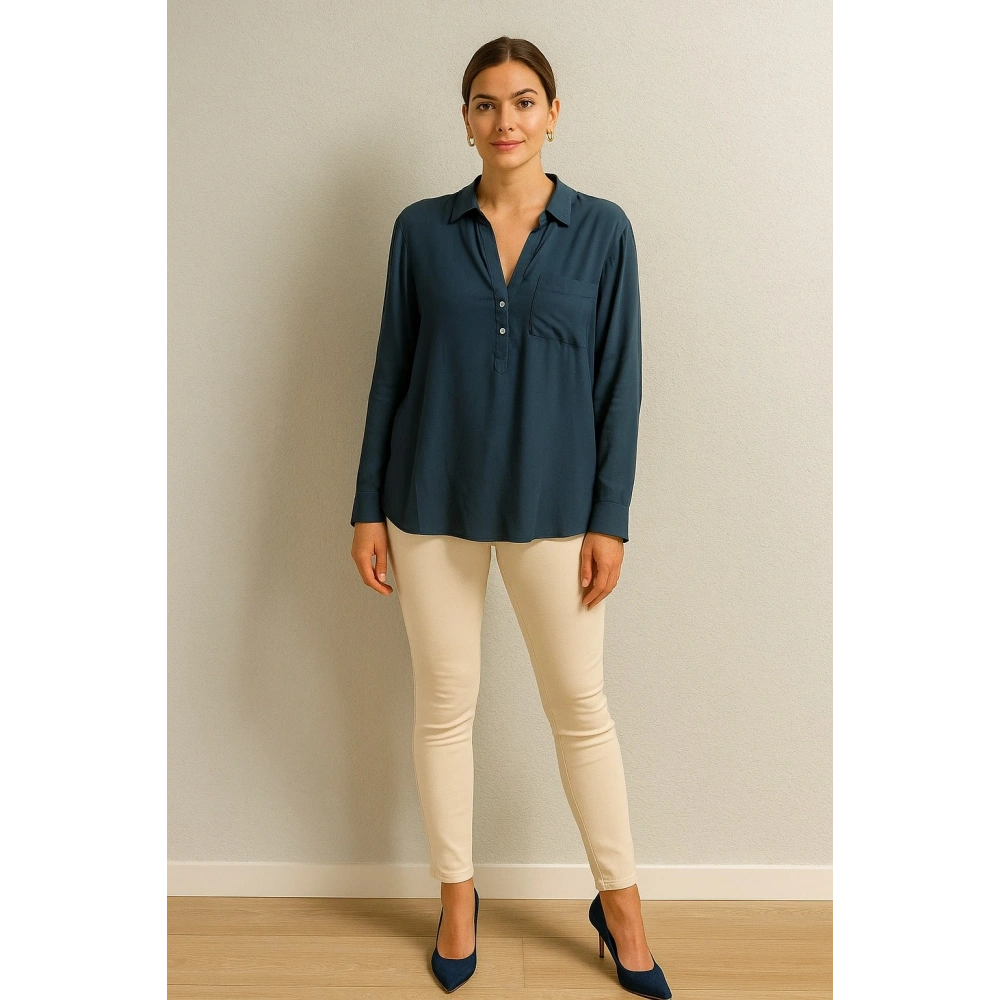 Kadın Lacivert Cepli Gömlek