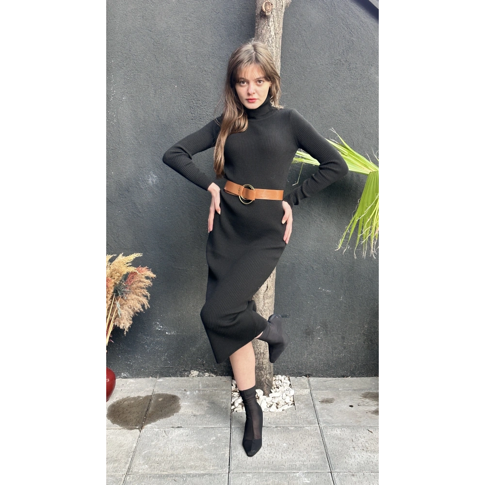 Kadın Boğazlı Siyah Uzun Triko Elbise