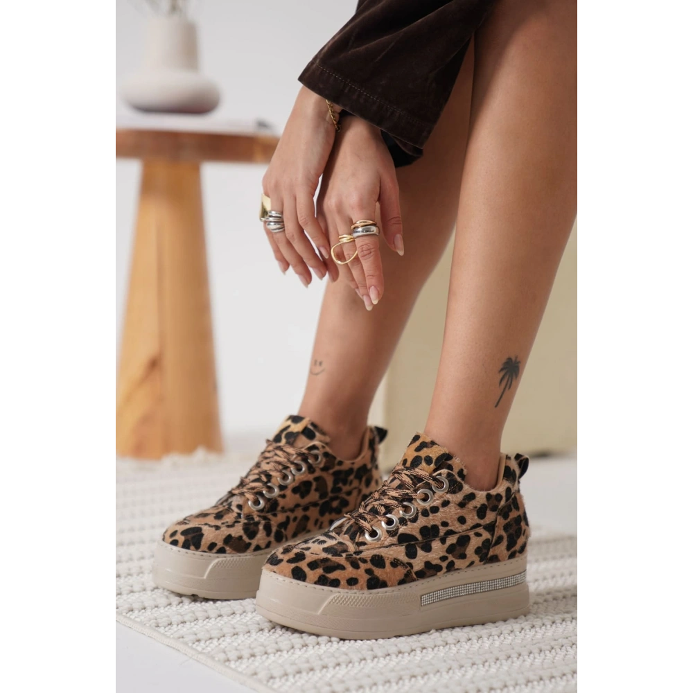 Kadın Leopar Desenli Gizli Topuklu Sneaker TR04MS01E