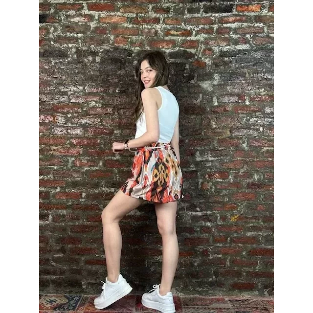 Kadın Kiremit Beyaz Şort