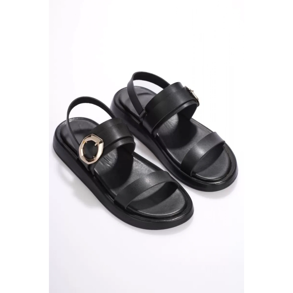 Kadın Siyah 2cm Topuk Boyu Yazlık Rahat Sandalet TR27MY05A