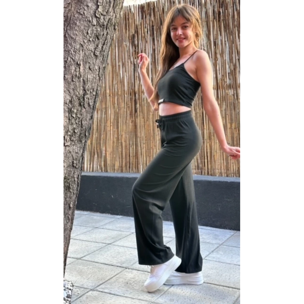 Kadın Siyah Askılı Crop Takım