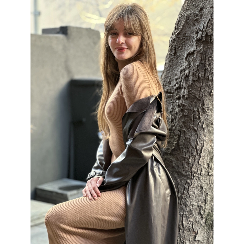 Kadın Acı Kahve Kuşaklı Deri Trençkot