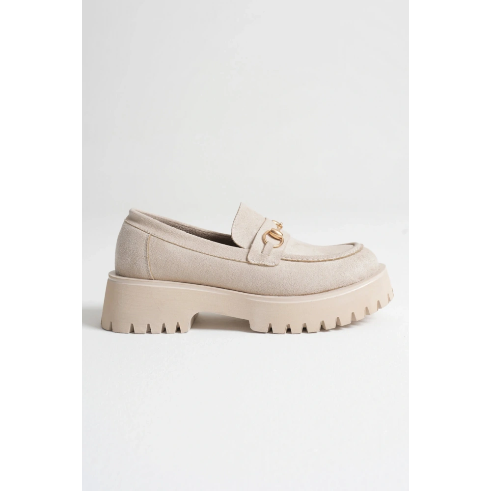 Lara Toka Detaylı Bej Süet Günlük Loafer Ayakkabı