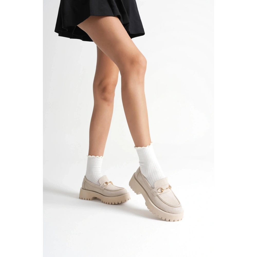 Lara Toka Detaylı Bej Süet Günlük Loafer Ayakkabı