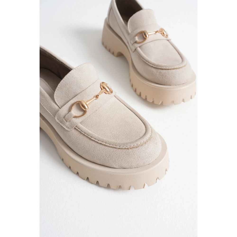 Lara Toka Detaylı Bej Süet Günlük Loafer Ayakkabı