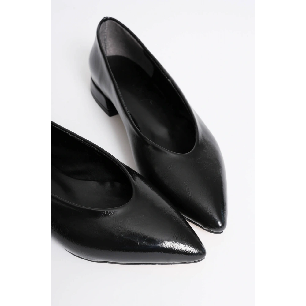 Louise Kadın Siyah Günlük Kısa Topuklu Ayakkabı