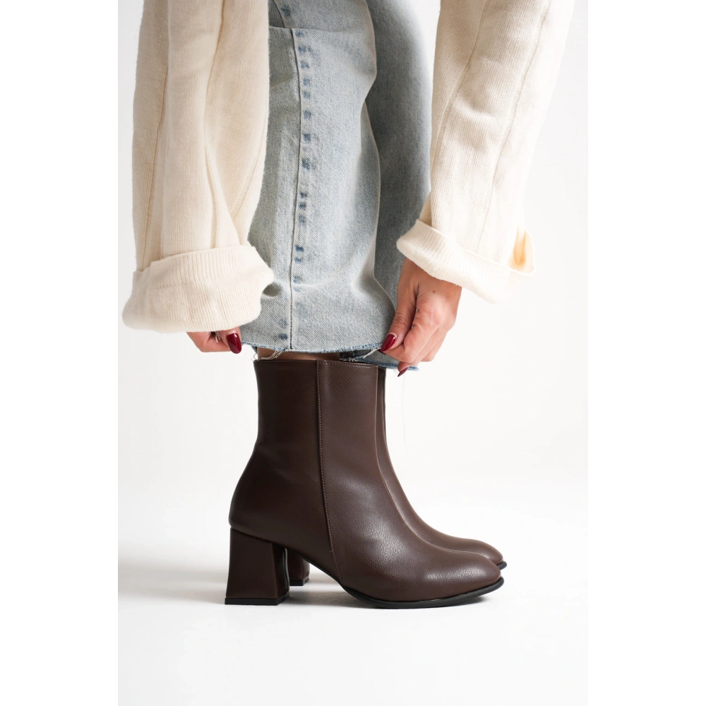 Lucinda Kadın Kışlık Acı Kahve Kalın Topuklu Bot