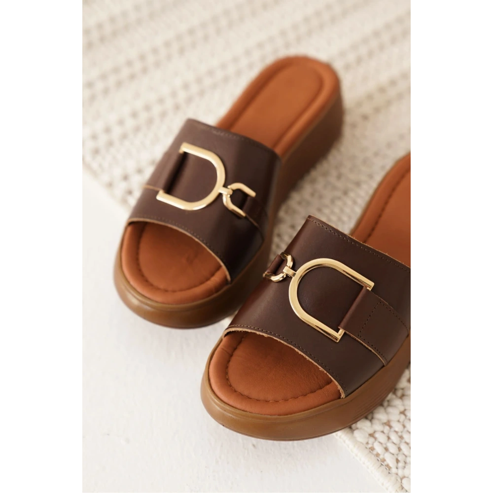 Maria Acı Kahve Hakiki Deri Terlik