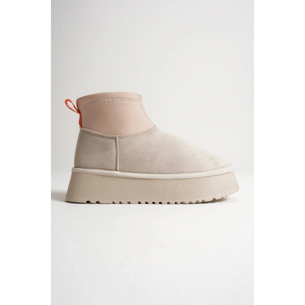 Nadia Kadın Bej Kışlık İçi Kürklü Kalın Taban Bot