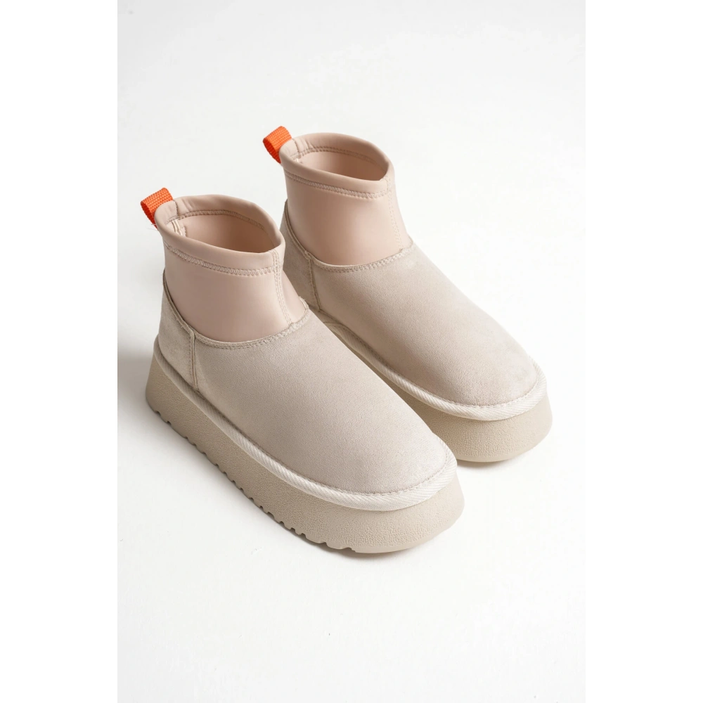 Nadia Kadın Bej Kışlık İçi Kürklü Kalın Taban Bot