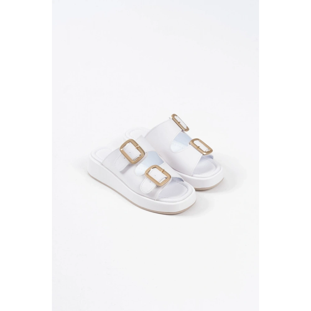 Nare Beyaz Cilt Terlik