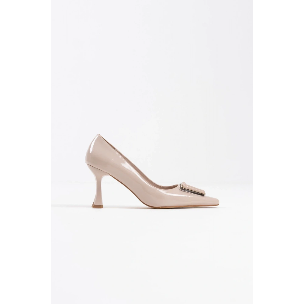 Kadın Bej Rugan Ayakkabı TR08MS09B