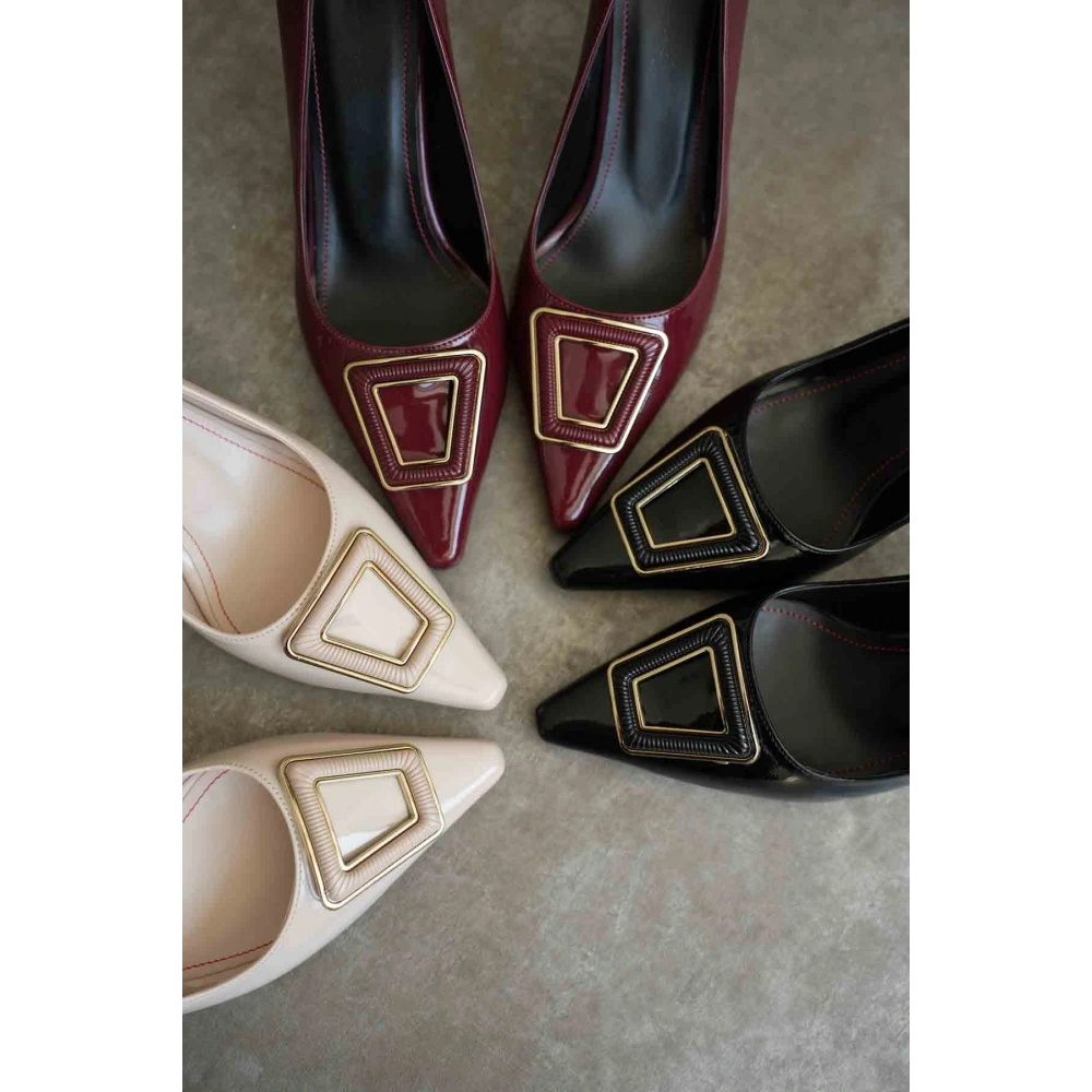 Kadın Bej Rugan Ayakkabı TR08MS09B