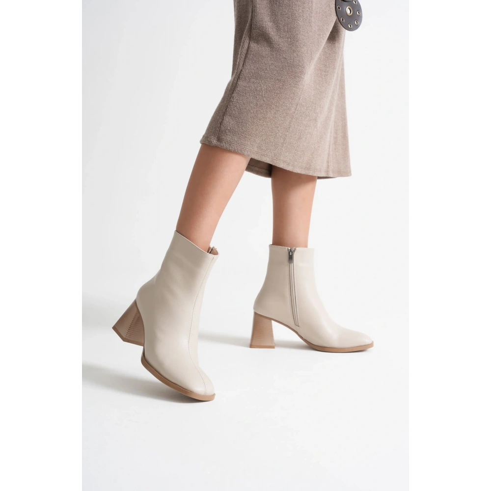 Ornela Kadın Bej Topuklu Bot