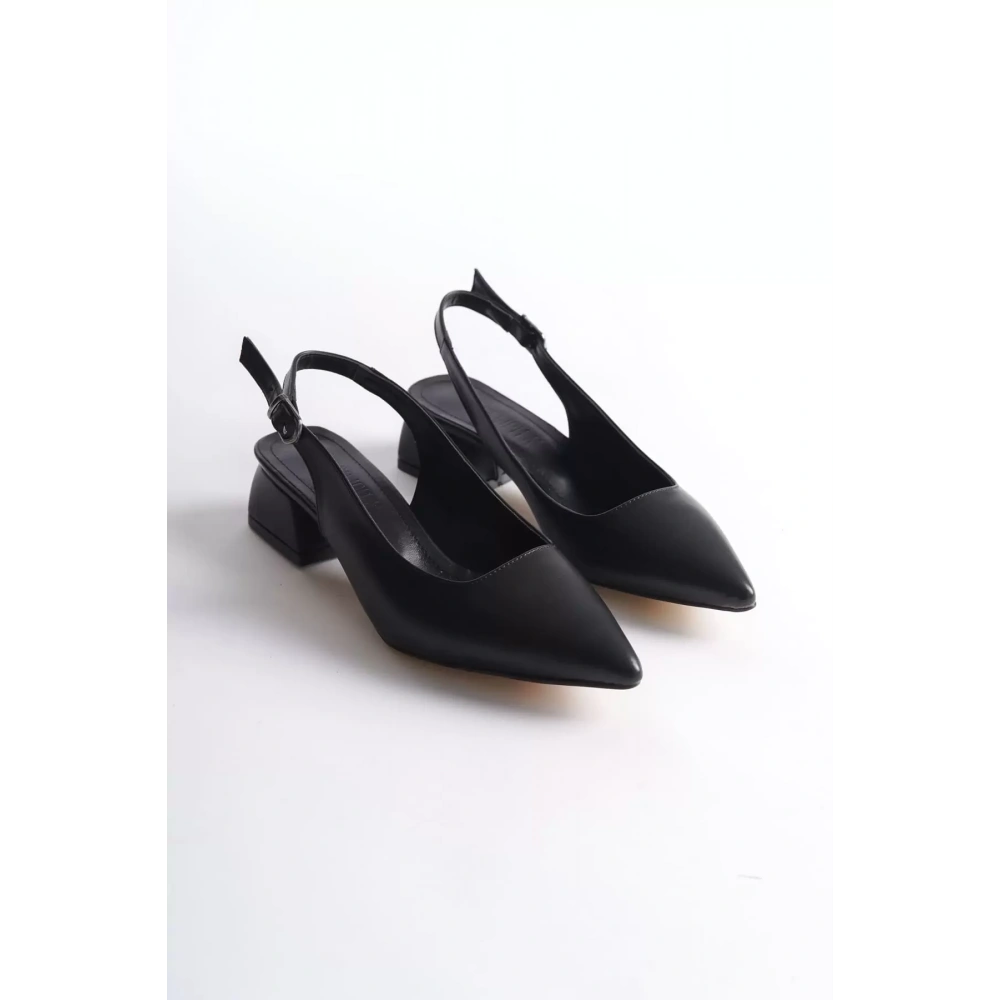 Siyah Mat Kadın Topuklu Ayakkabı TR16MS04A