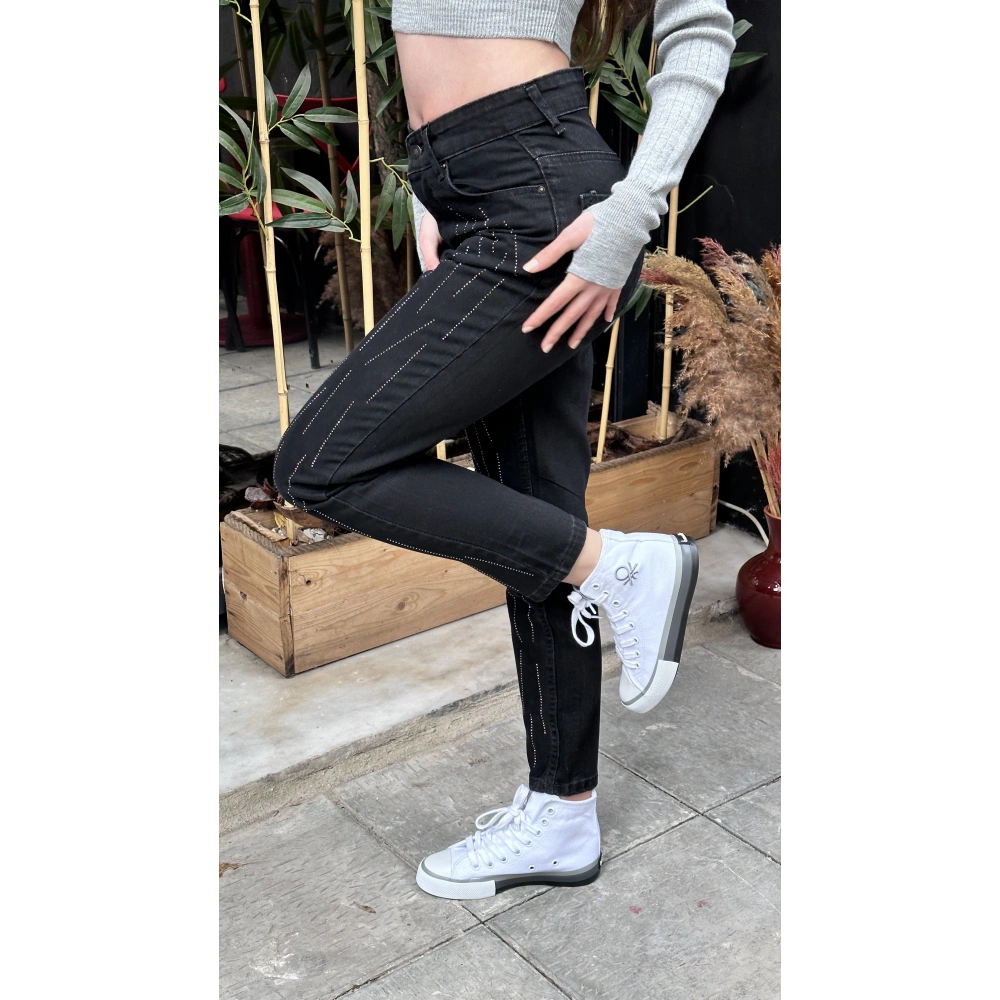 Kadın Taş İşlemeli Siyah Pantolon