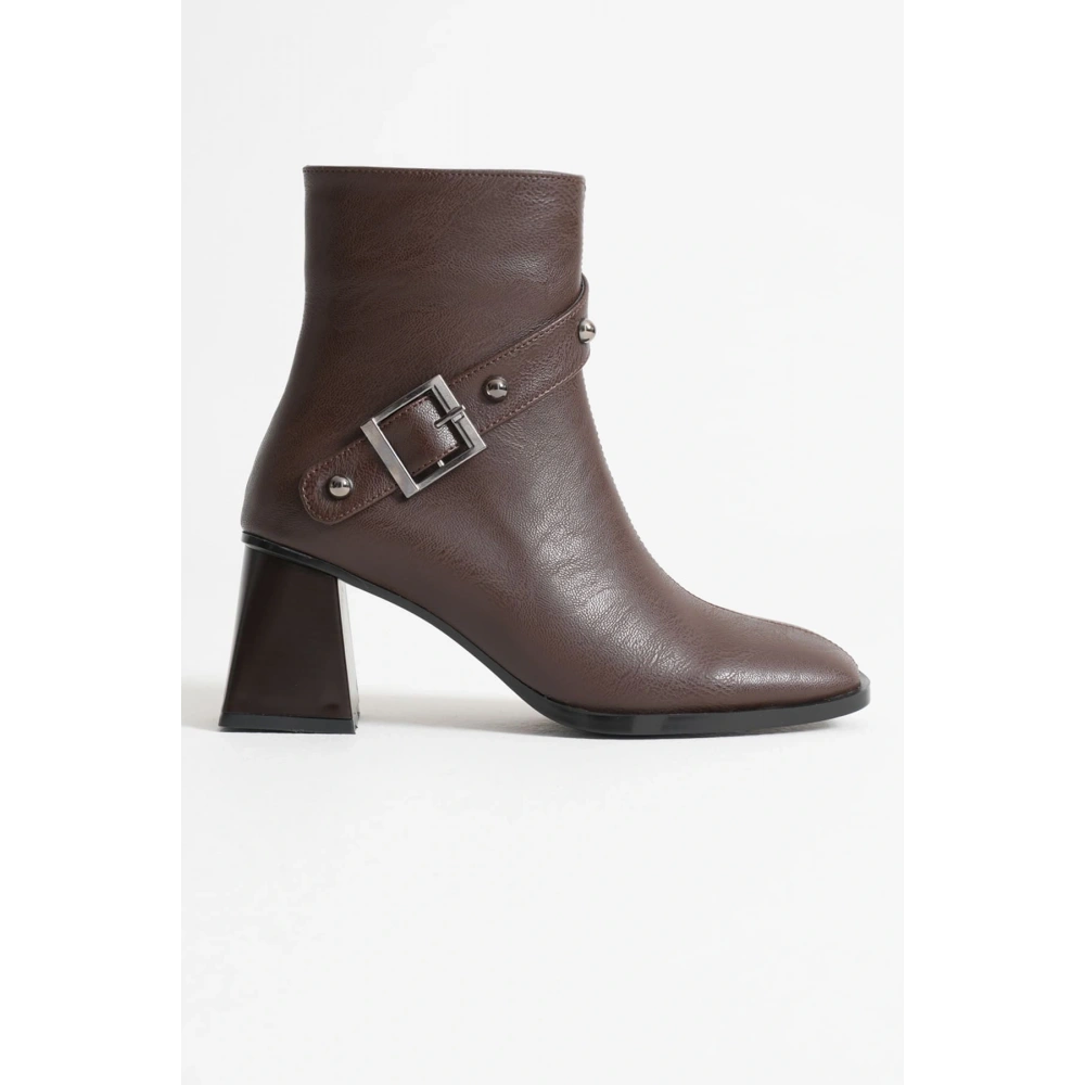 Kadın Acı Kahve Topuklu Bot TR08MK25C