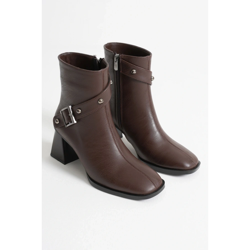 Kadın Acı Kahve Topuklu Bot TR08MK25C