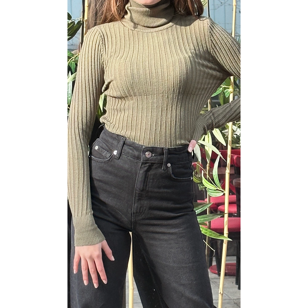 Kadın Haki Boğazlı Kazak