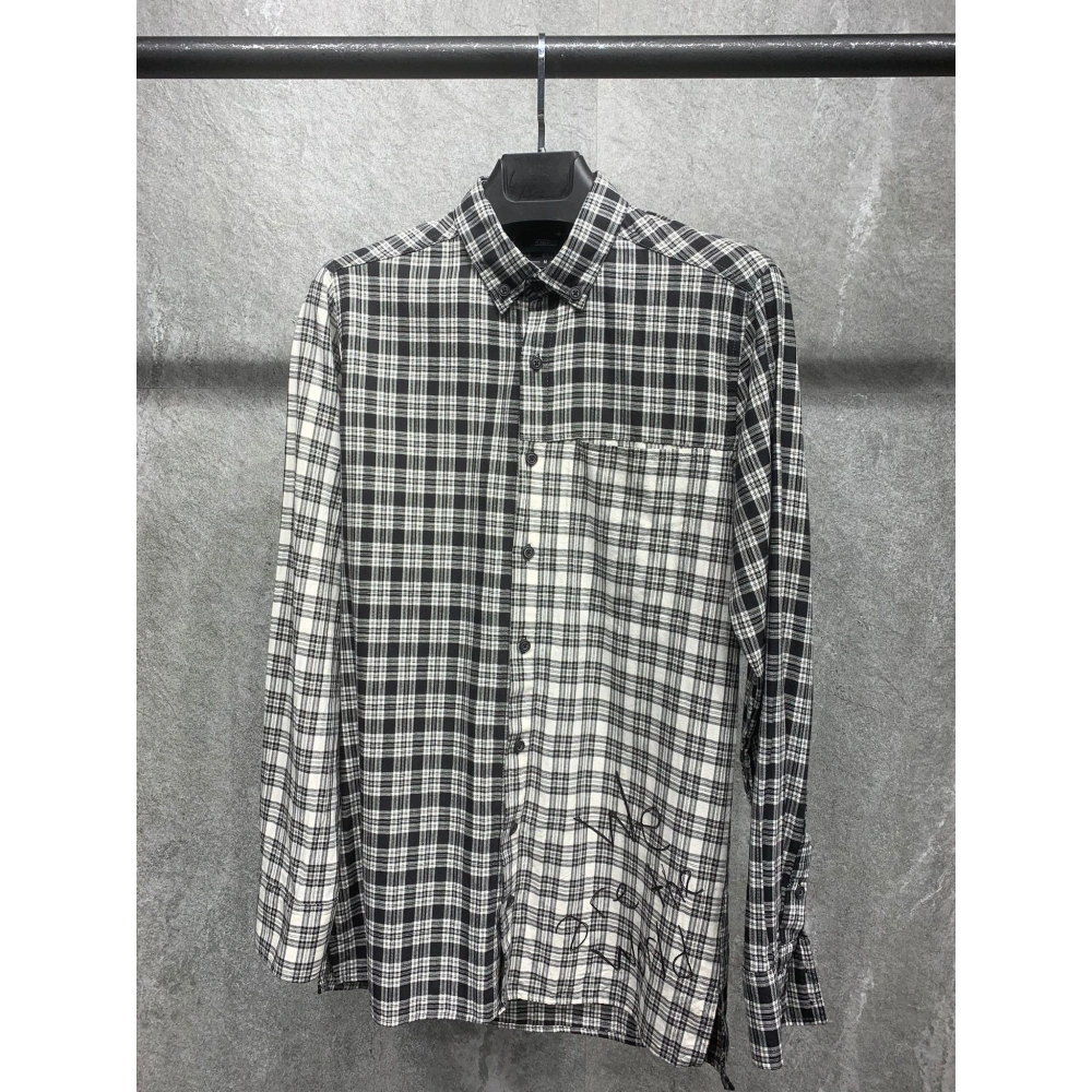 Erkek Kareli Yazı Detaylı Gömlek