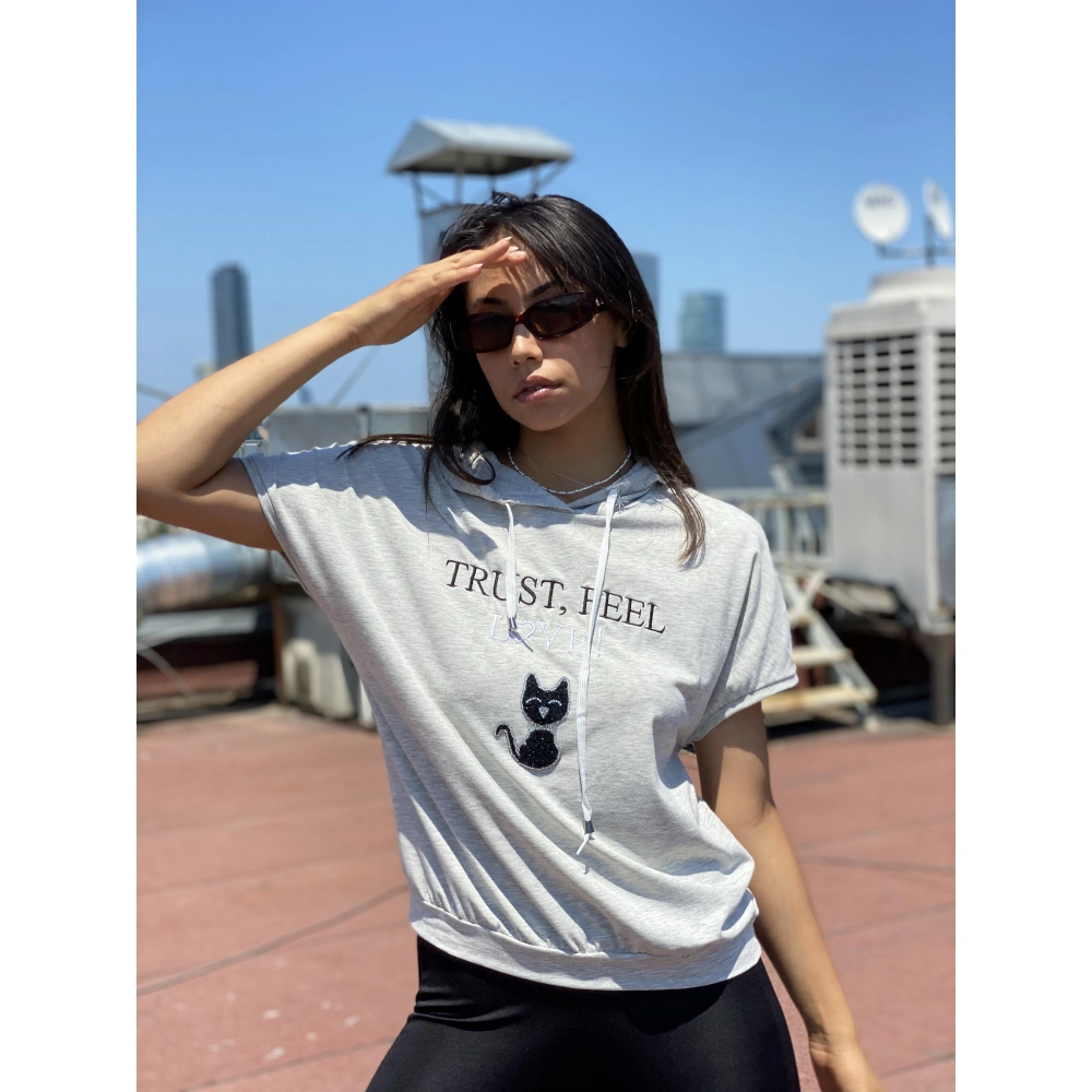 Joan Gri Kapşonlu Kadın Tshirt