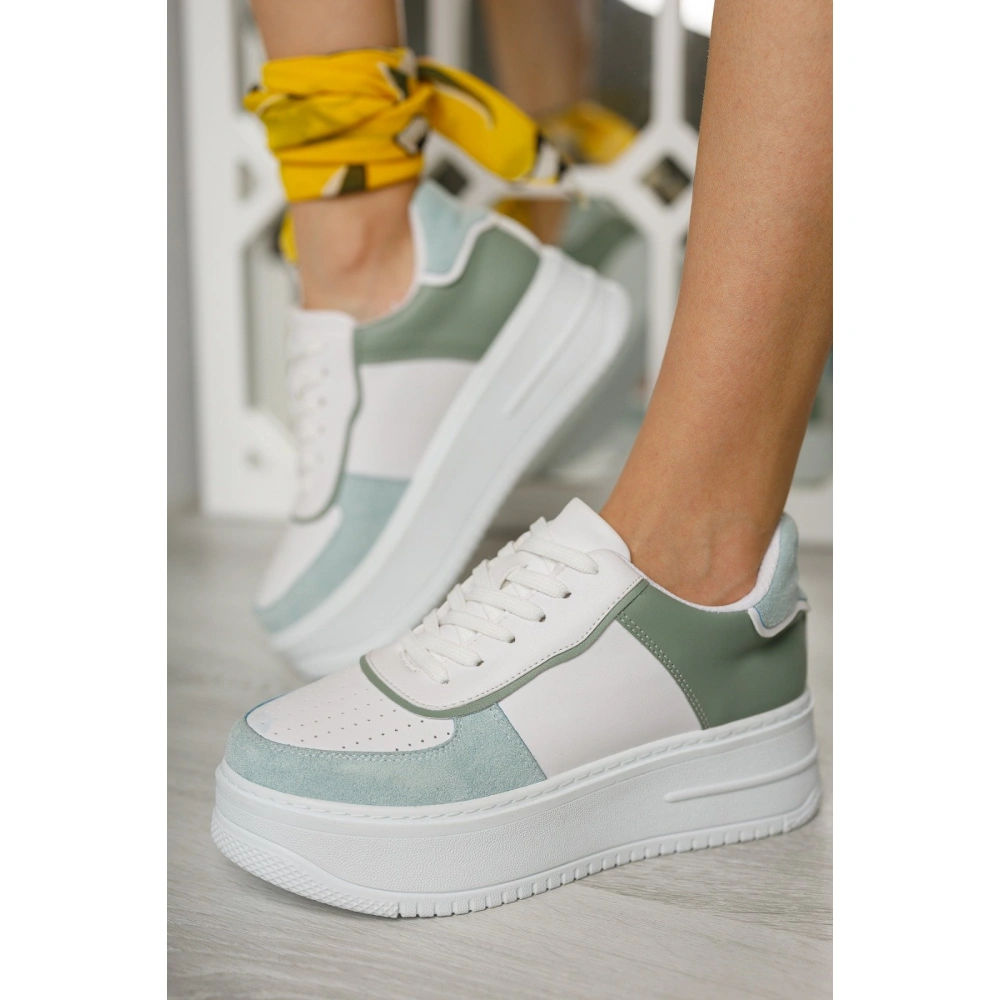 Kadın Yeşil /Beyaz Dolgu Topuklu Spor Ayakkabı