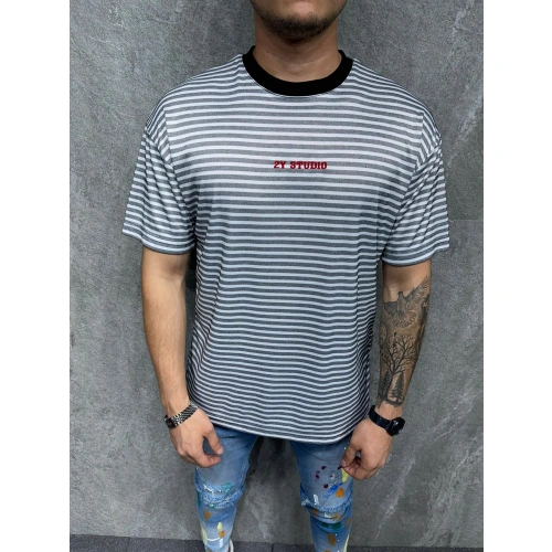 Erkek Beyaz Çizgili Siyah Tshirt