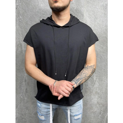 Erkek Siyah Kapüşonlu T-shirt