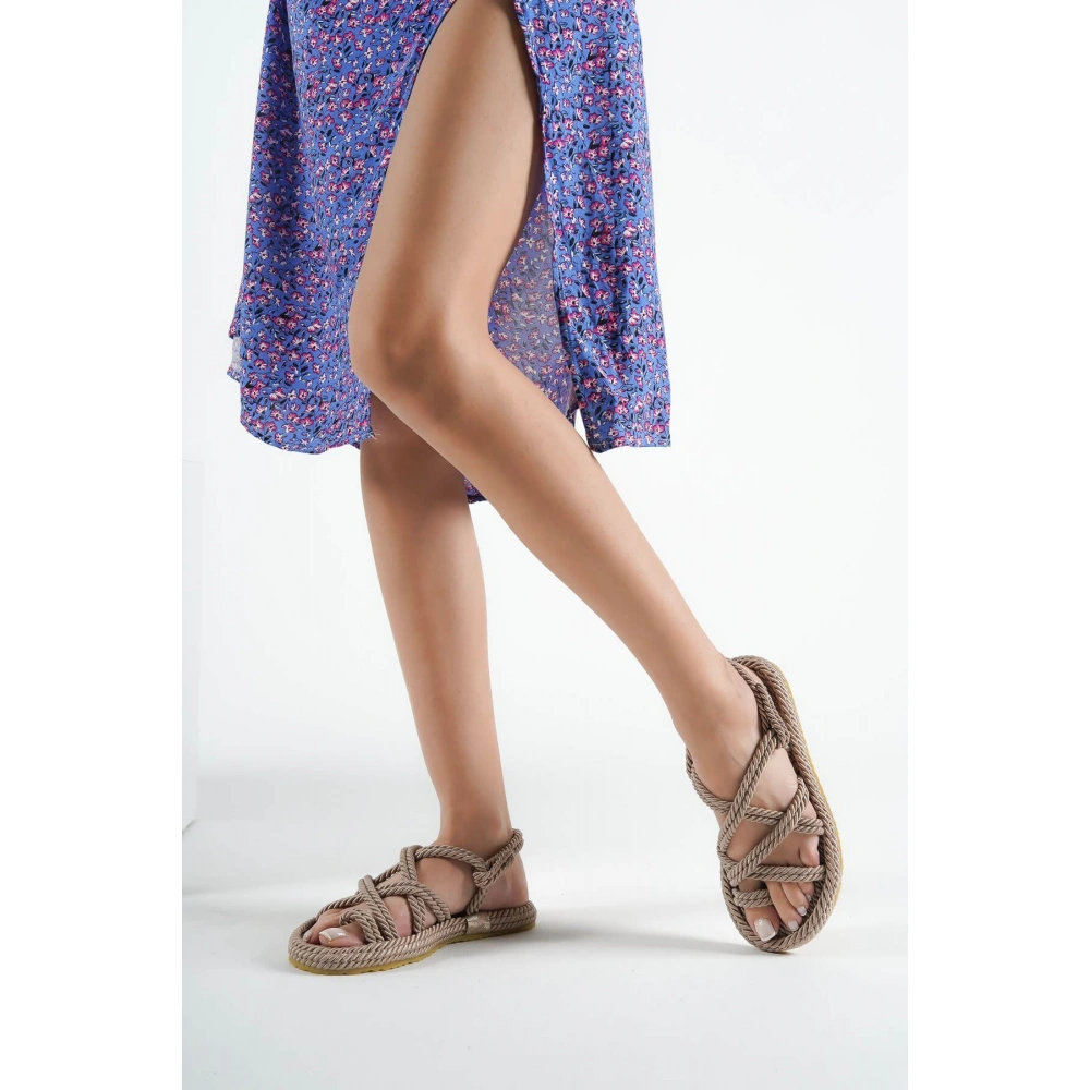 Kadın Kahverengi Hasır Sandalet