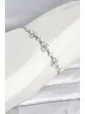Gümüş Renk Pirinç Kelebek Model Asansörlü Model Kadın Bileklik