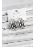 Gümüş Renk Pirinç Yarım Halka Model Kadın Küpe