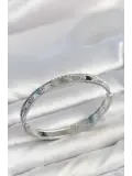 Gümüş Renk Pirinç Yonca Model Zirkon Taşlı Kadın Kelepçe Bileklik
